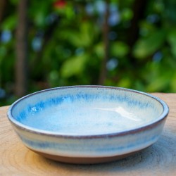 Assiette creuse bleu ciel