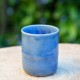 Pot cylindrique bleu et beige