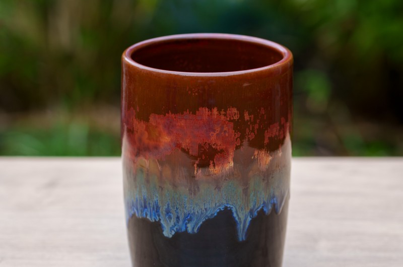 Vase noir et cuivre