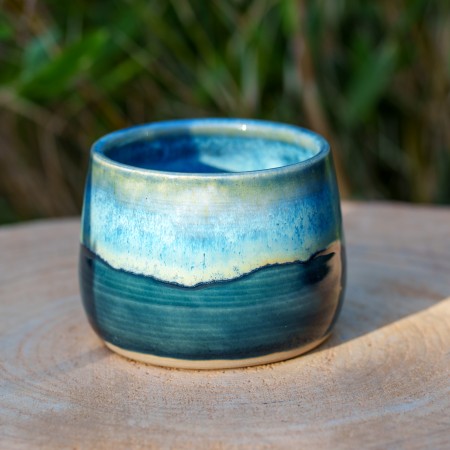 Pot gris et bleu