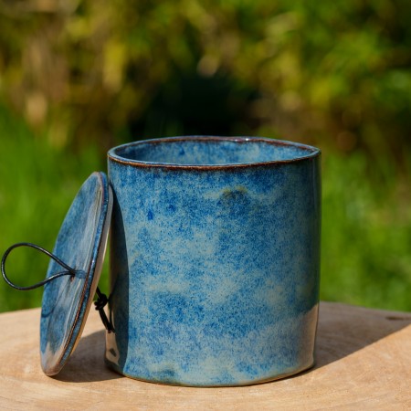 Grande boite bleue en grès