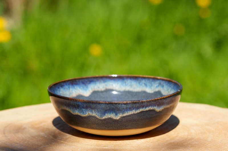 Assiette creuse bleu marine