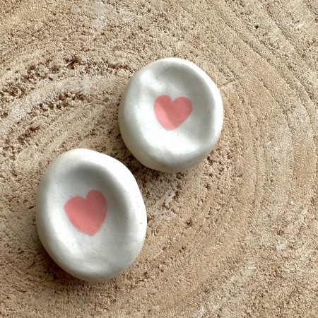 Worry Stone en céramique - Coeur rose