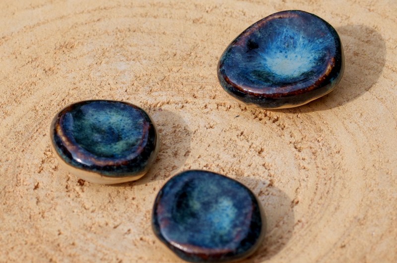 Worry Stone en céramique bleu