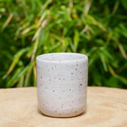 Tasse beige pyritée