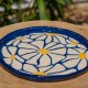 Grande assiette bleue fleurie