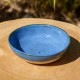 Assiette creuse bleue et verte