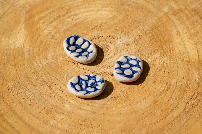 Worry Stone en céramique relief noir