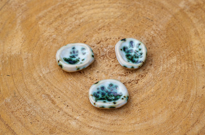 Worry Stone en céramique Aqua