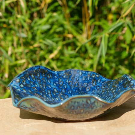 Plat de présentation bleu et vert