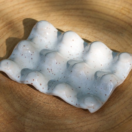 Plateau à oeufs beige