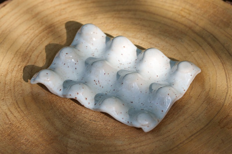 Plateau à oeufs beige