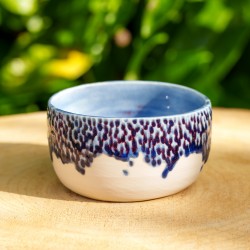 Pot boule bleu en porcelaine