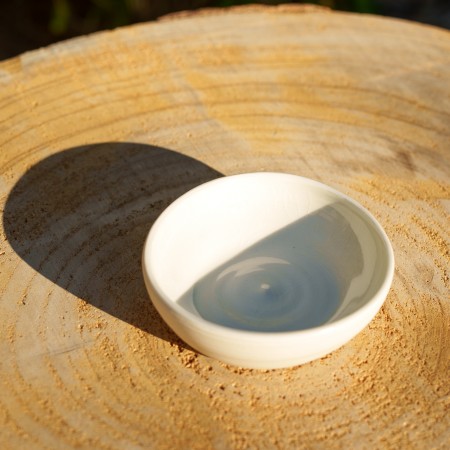 Petite coupelle en porcelaine blanche