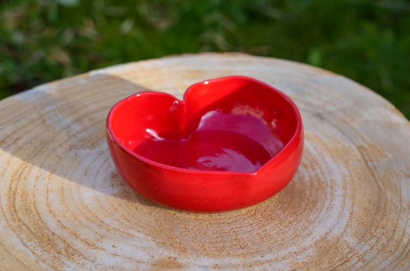 Bol grand coeur rouge