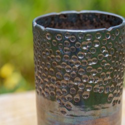 Vase bronze texturé