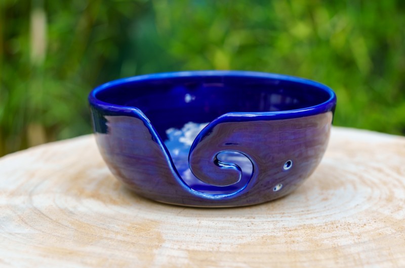 Bol à tricot bleu
