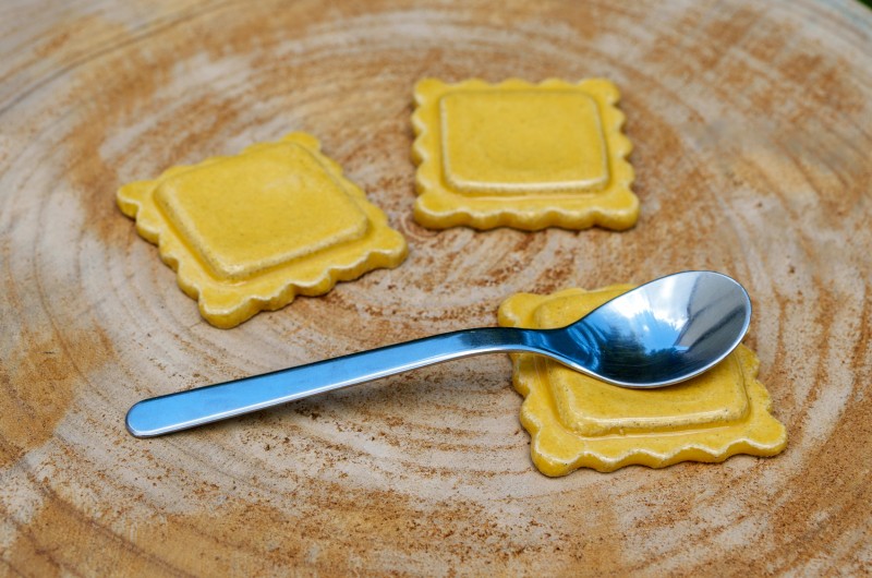 Repose-cuillère Ravioli Jaune Taille S