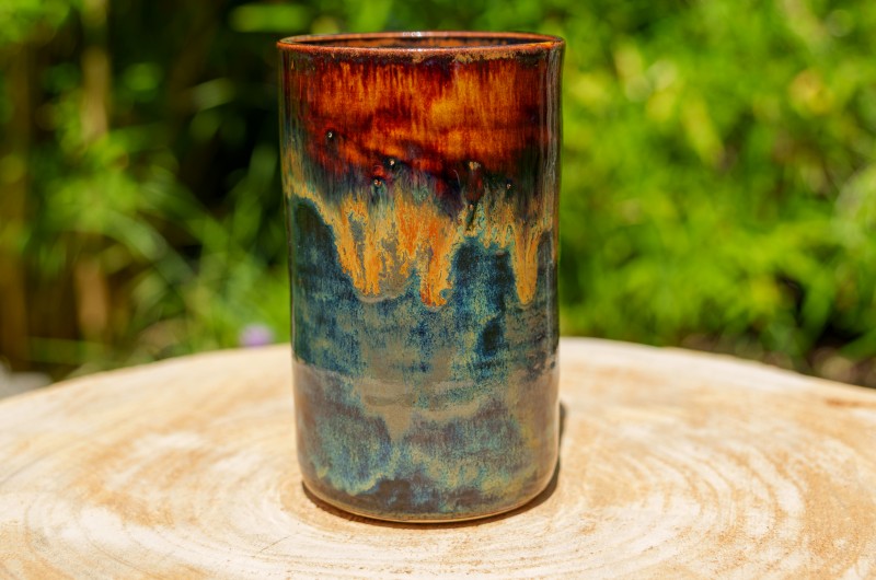 Vase bleu et brun