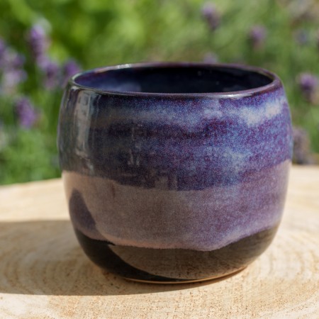Cache-pot violet