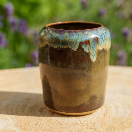 Vase bleu et brun