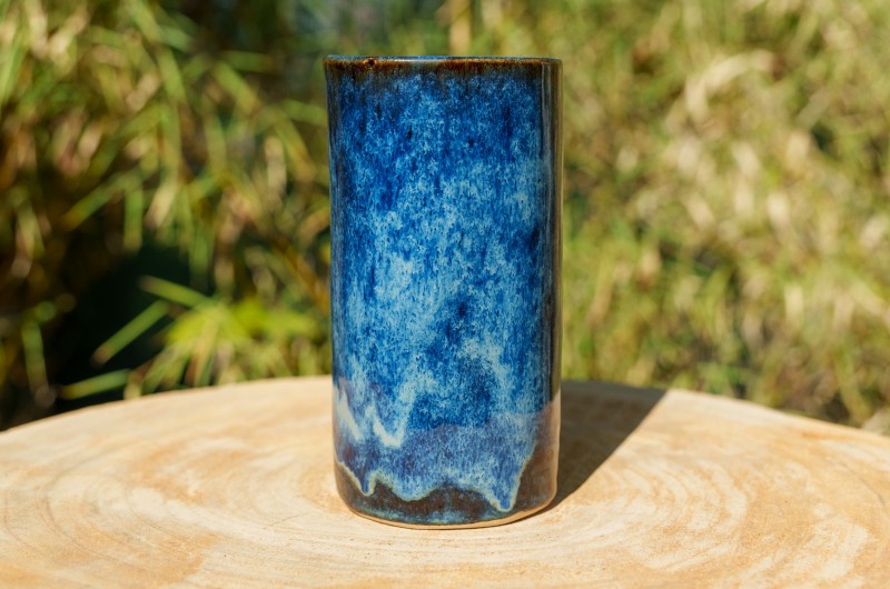 Vase bleu et bronze